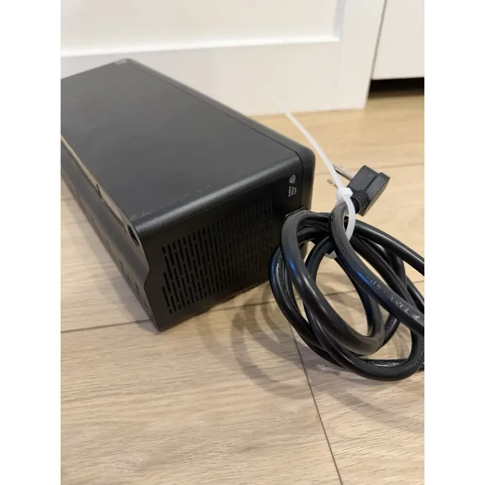 APC Back-UP BVN900M1 Battery Backup Surge Protect 9 Outlet 1 USB 480W w/ Battery